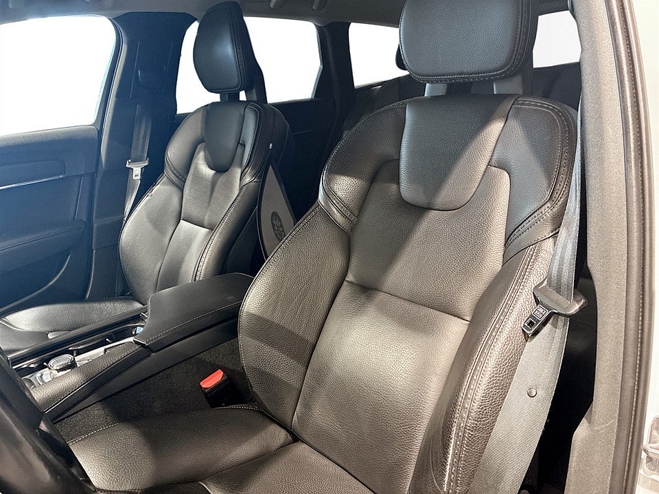 Bild på Volvo V90 Cross Country Business D4 190hk Aut 4WD Pilot assist DRAG B-KAMERA 