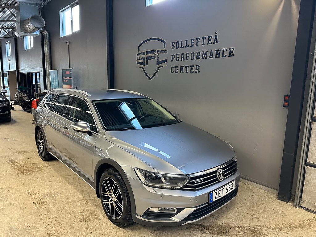 Volkswagen Passat Alltrack 2.0 TDI  4Motion/ Cockpit / Skinn 