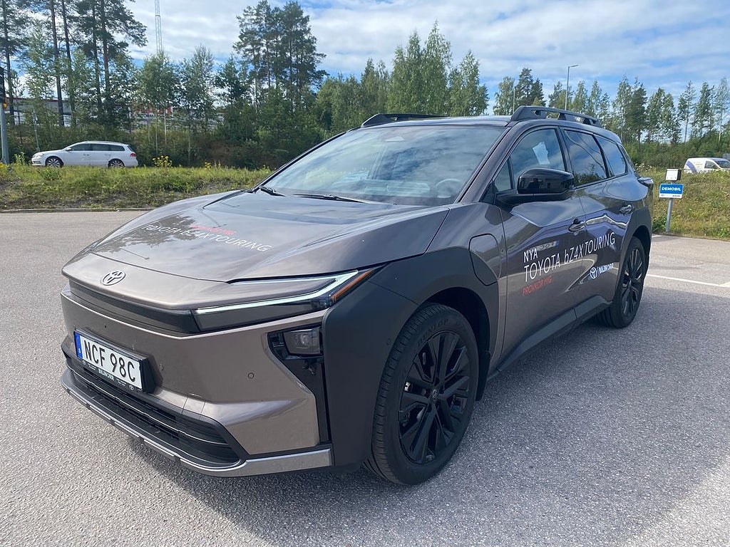 Toyota bZ4X Touring AWD Executive 20
