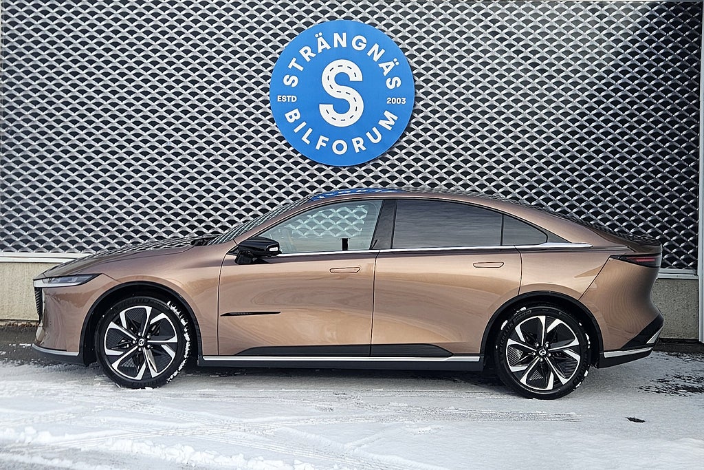 Mazda 6e Takumi Plus 68.8 258hk 50.000 kr rabatt!!  Ränta 4.99%