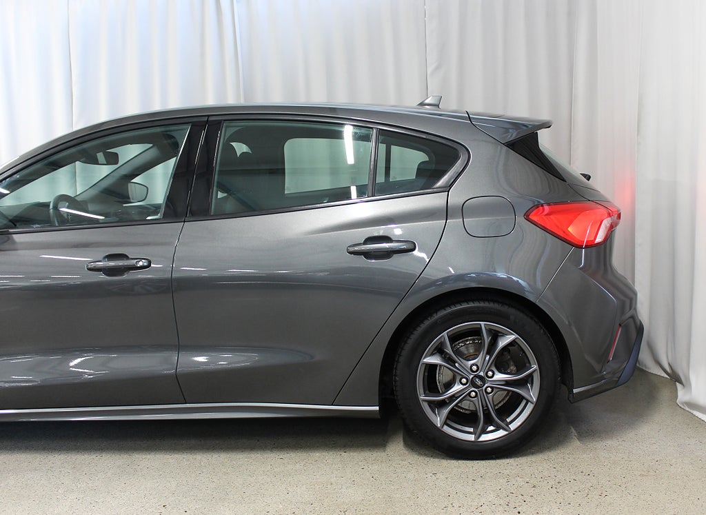 Ford Focus 1.0 EcoBoost ST-Line, S&V-hjul, 3,99% Ränta