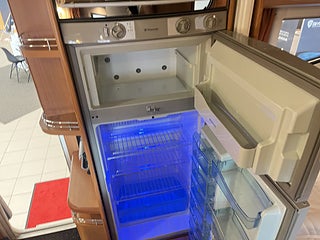Husbil-halvintegrerad Hobby T 650 FLC 14 av 24