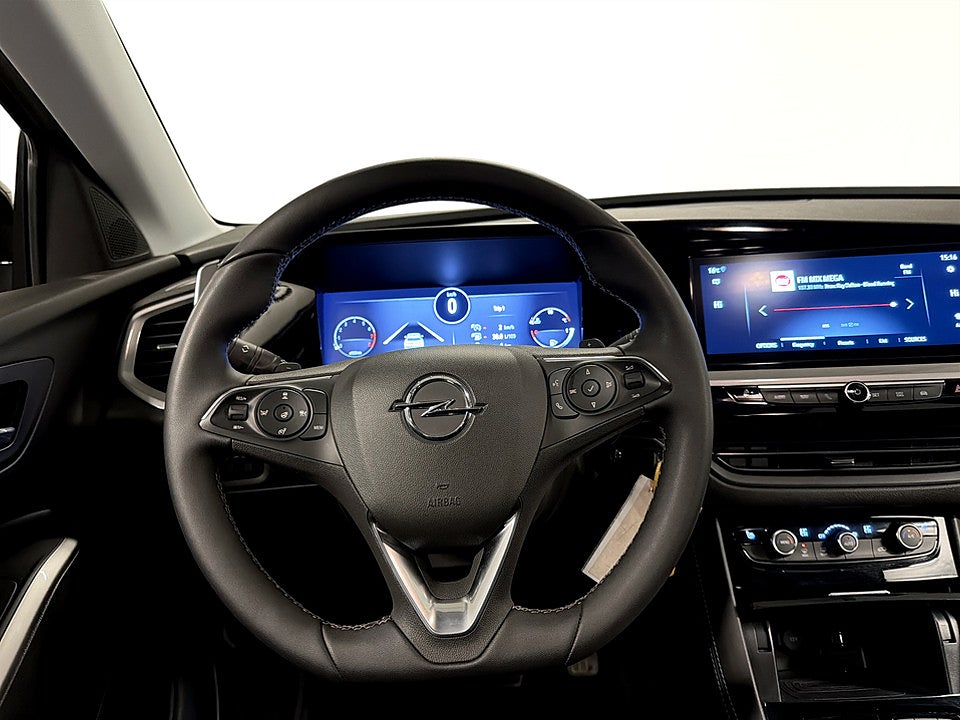 Bild på Opel Grandland X GS 1.2 PT 130hk Aut - B-KAMERA, CARPLAY