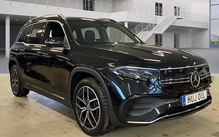 SUV Mercedes-Benz EQB 9 av 10
