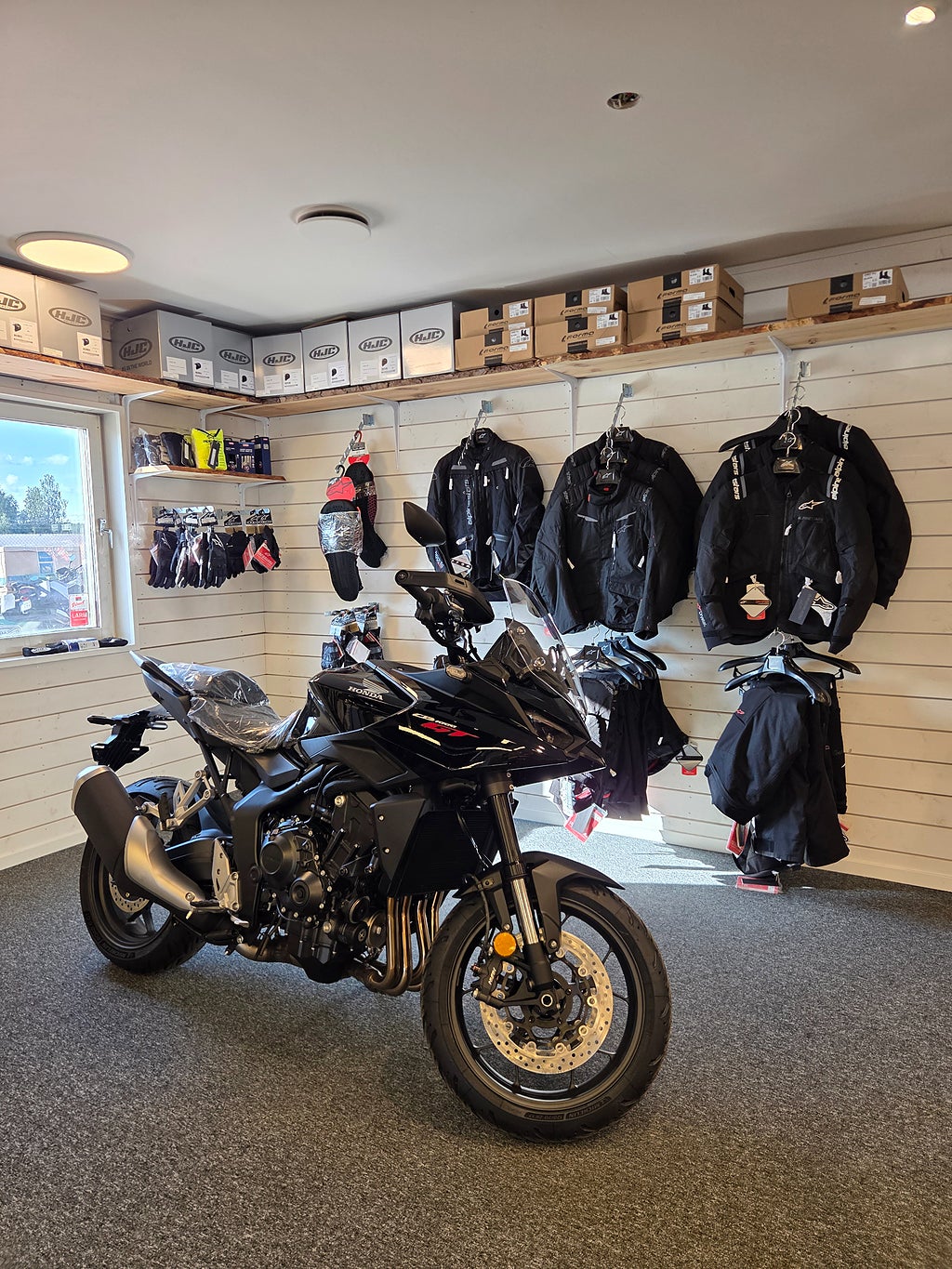 Honda CB1000GT 
