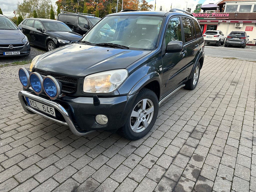 Toyota RAV4 5-dörrar 2.0 VVT-i 4x4