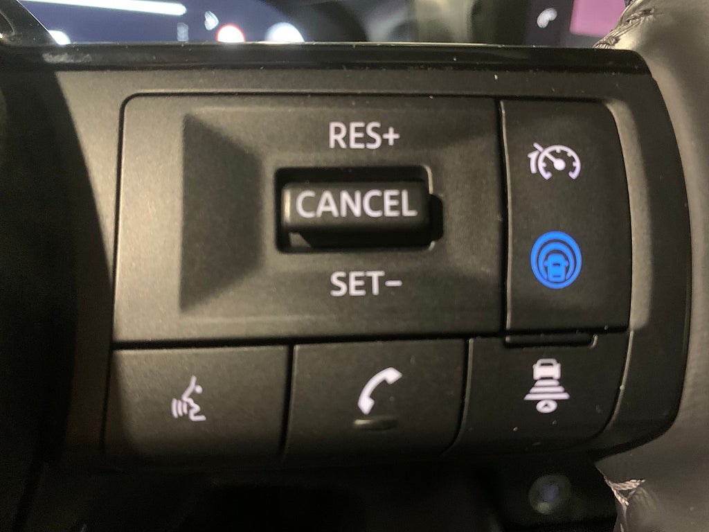 Nissan Qashqai 1.3| TEKNA DESIGN | Pano | 360 | Navi |MOMS 2023