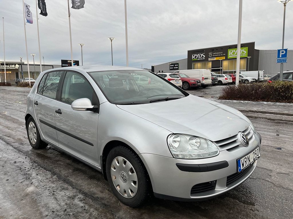 Volkswagen Golf 5-dörrar 1.6 Euro 4