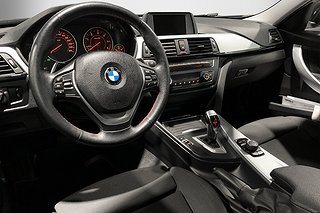 Kombi BMW 320 13 av 23