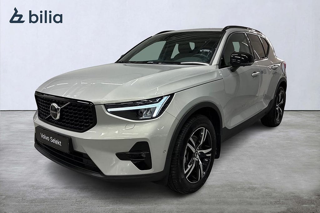 Volvo XC40 B3 FWD Bensin Plus Dark Drag 360 Förarstödspkt