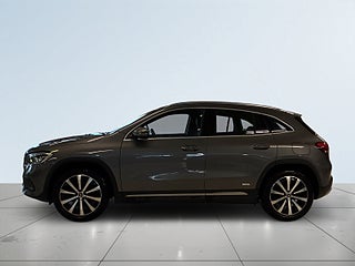 Mercedes-Benz GLA 200 d Progressive Line Aut Mvärm Bkamera Widescreen S&V – bild 4