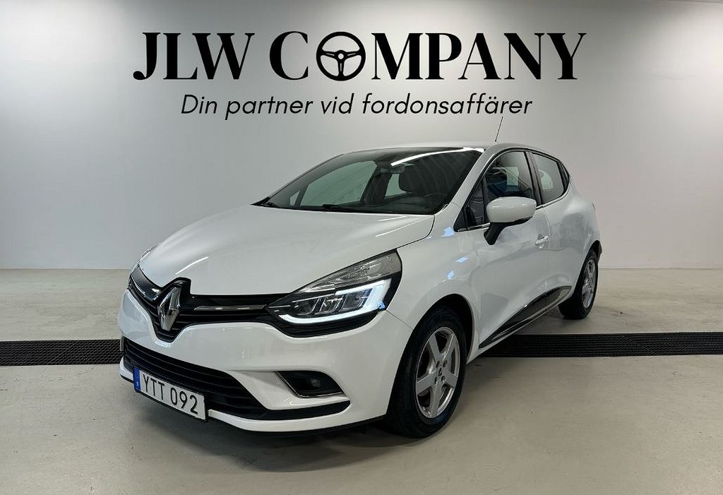 Renault Clio | P-Sensor | Navi | LED | Farthållare