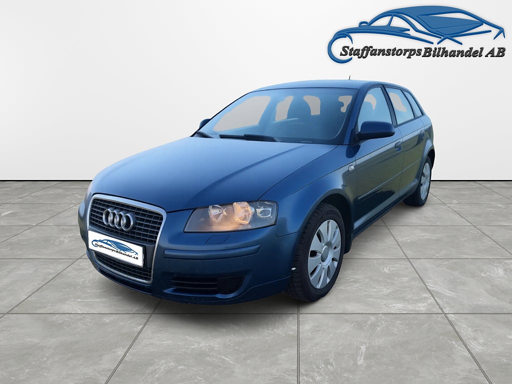 Audi A3 Sportback 1.6 5D 8v Attraction, Comfort 