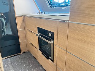 Husvagn, 1-axl Adria ADORA 613 HT 9 av 29