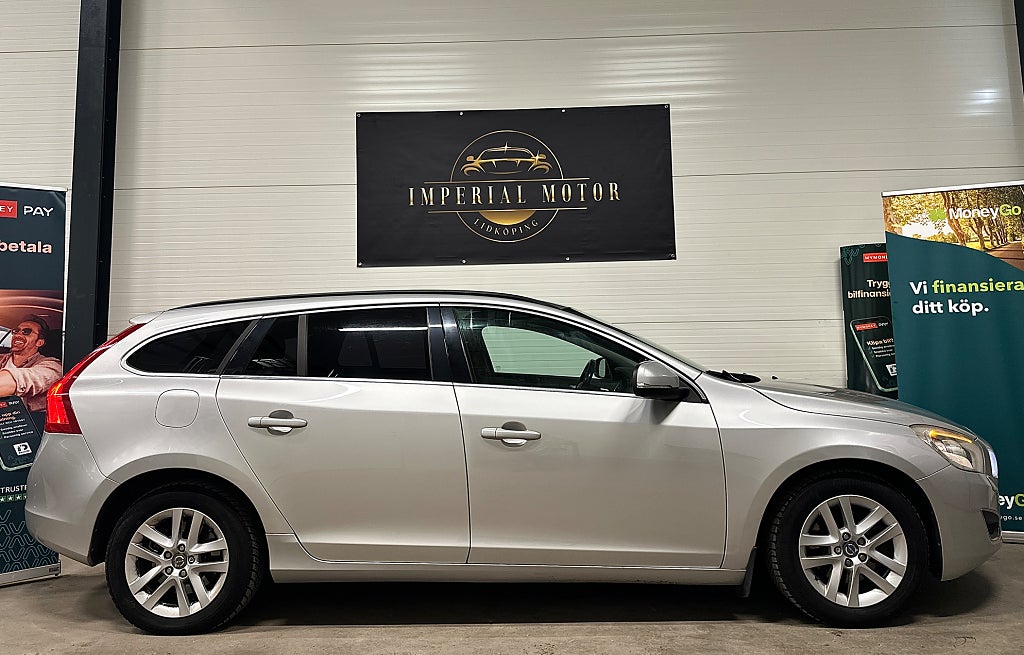 Volvo V60 D2 Momentum Euro 5// kamrembytt