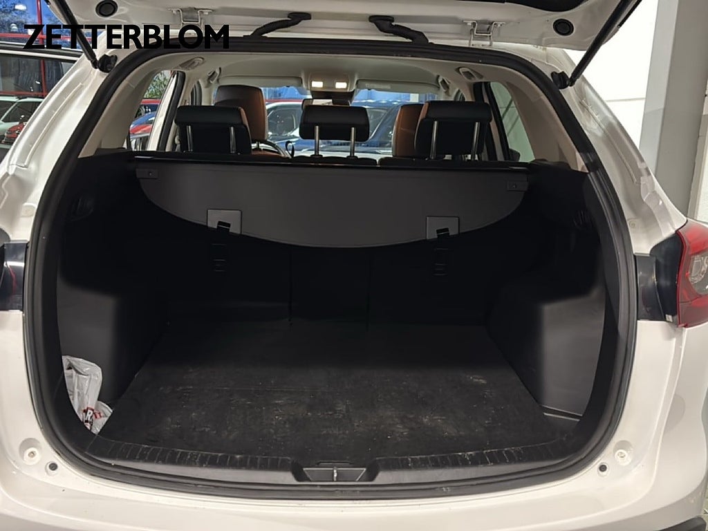SUV Mazda CX-5 6 av 15