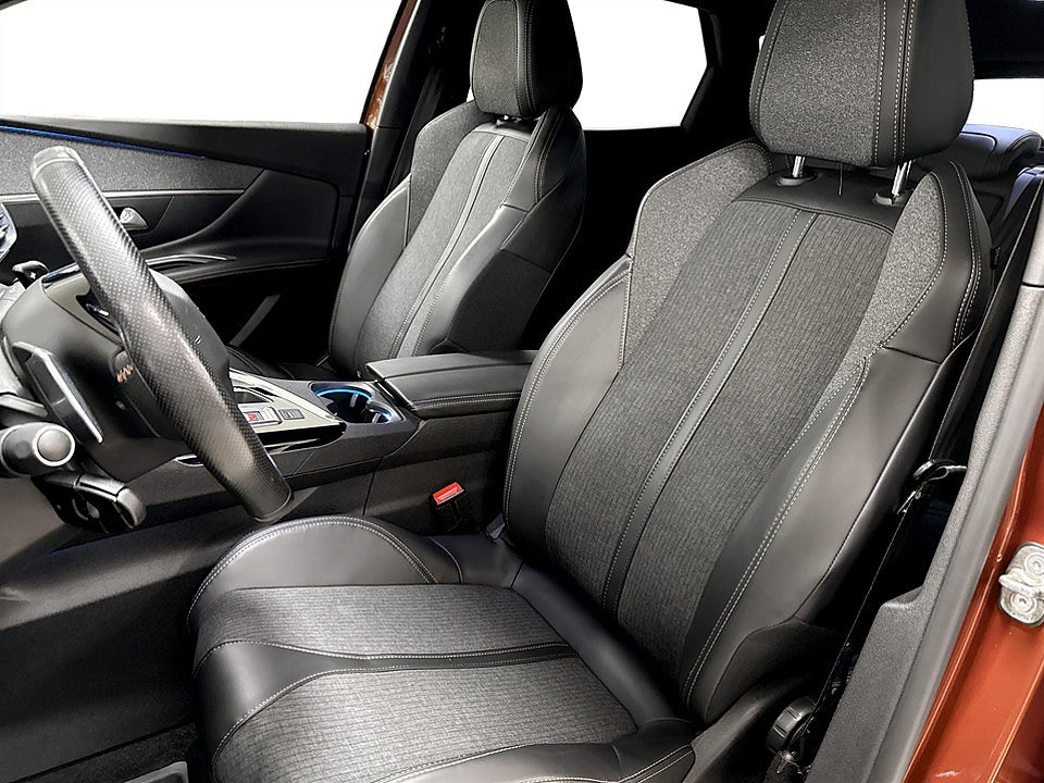 Bild på Peugeot 3008 GT-Line 1.6 BHDi 120hk Aut CARPLAY P-SENSORER