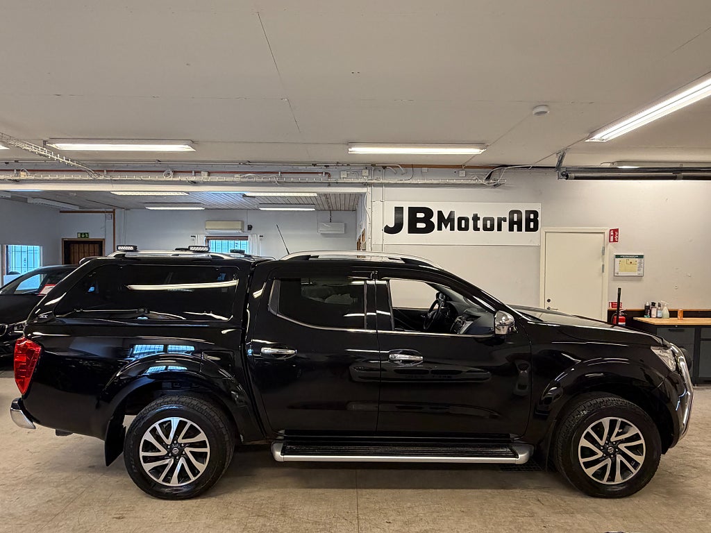 Nissan Navara Dubbelhytt 2.3 dCi 4WD Euro 6/MOMS/VÄRMARE Taklucka