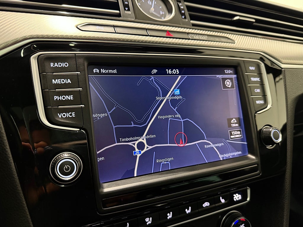 Volkswagen Passat 2016 - miniatyr 10