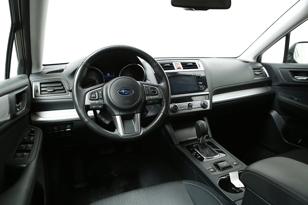 Subaru Outback 2,5i 175hk Base AWD Aut 1ägare Dragkrok 2017