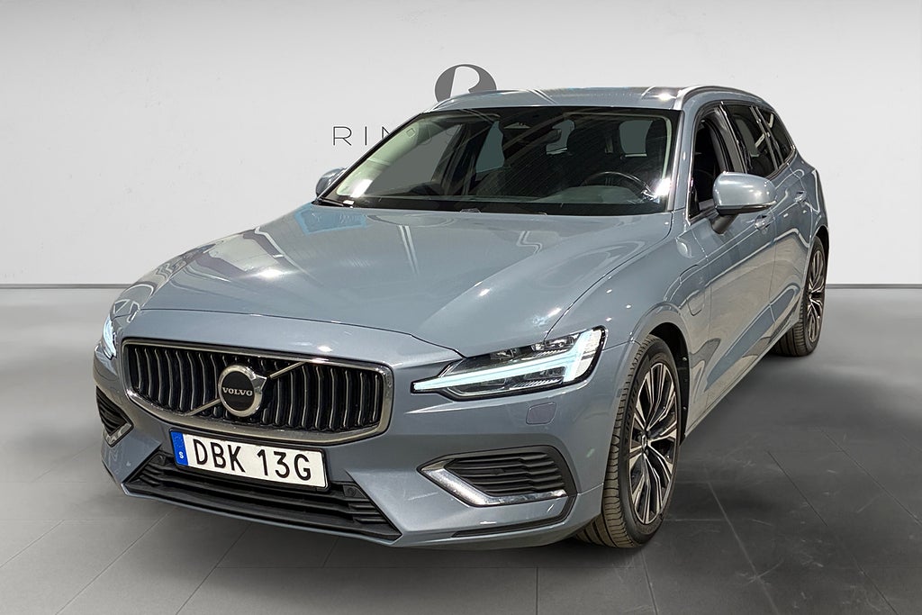 Volvo V60 T6 350 HK AUT AWD B-VÄRM NAVI DRAG BACKKAMERA VOC MOMS