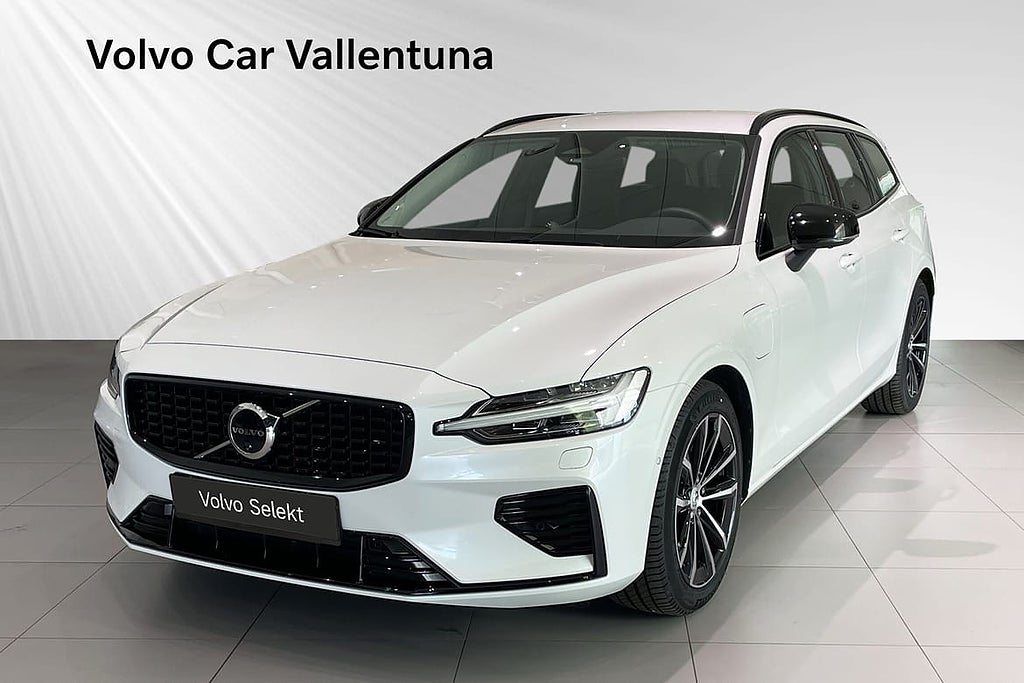 Volvo V60 T6 Plus Dark Nordic Edition