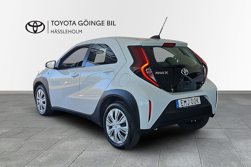 Toyota Aygo X 1.0 S-CVT PLAY (ingår V-hjul)