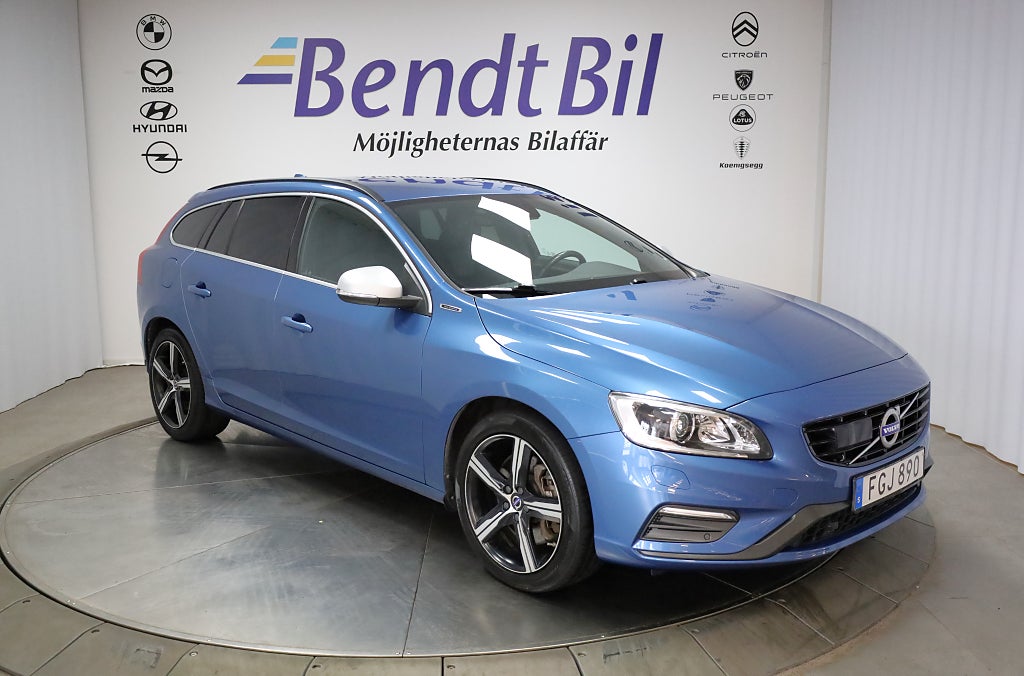 Volvo V60 D5 Twin Engine AWD R-Design