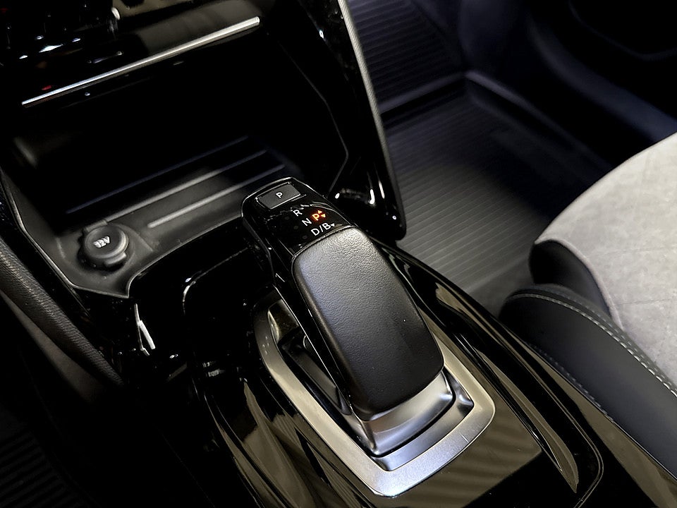 Bild på Peugeot E-208 GT 50kWh 136hk Aut B-KAMERA NAVI