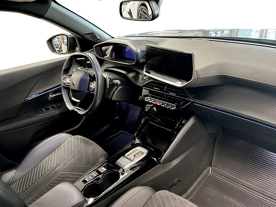 Bild på Peugeot 2008 GT Hybrid 145hk Aut B-KAMERA CARPLAY