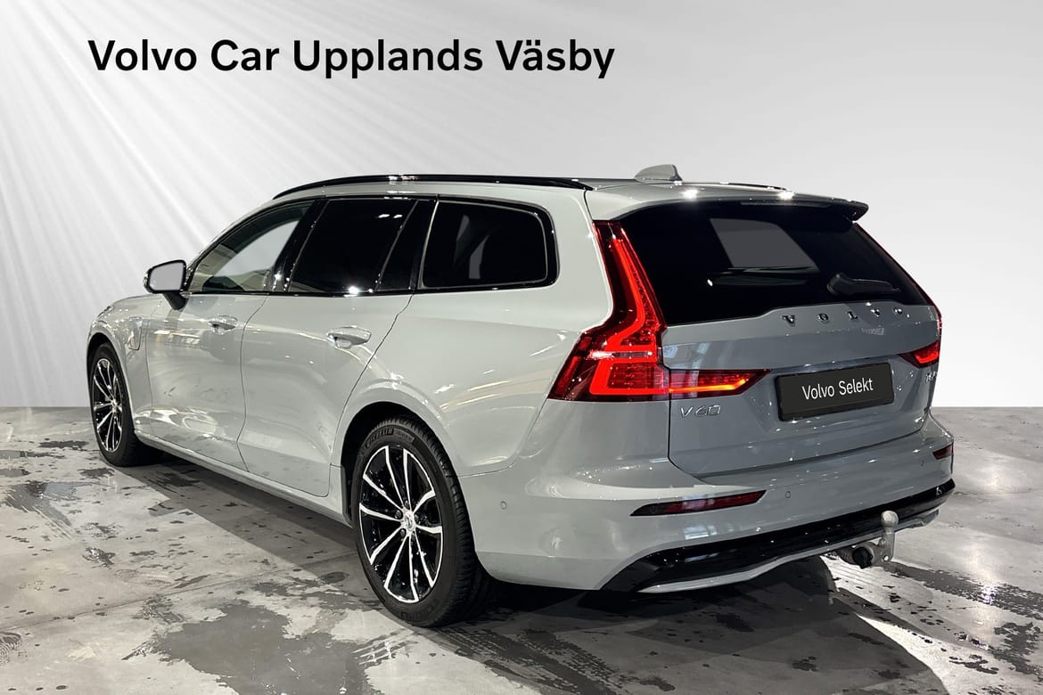 Volvo V60 T6 Plus Dark Nordic 2026, bild 4/10