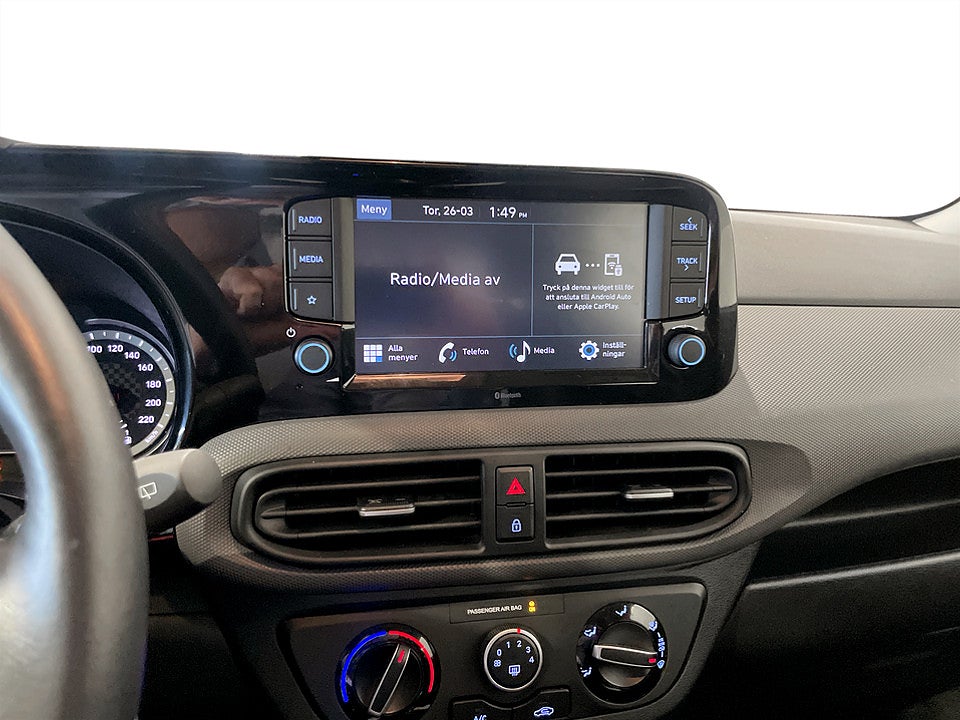 Bild på Hyundai i10 Essential 1.0 blue 67hk Aut CARPLAY