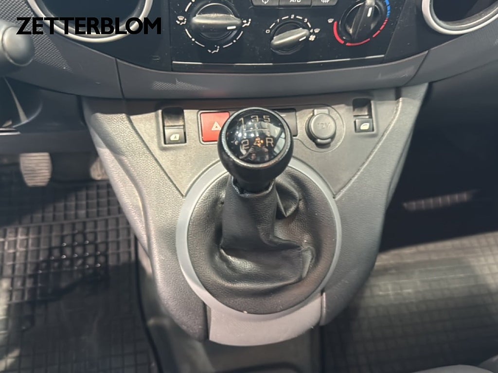 Transportbil - Skåp Citroën berlingo 14 av 14