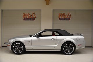 Ford Mustang GT Convertible V8 4,6L 5 växlad Aut Fint skick!