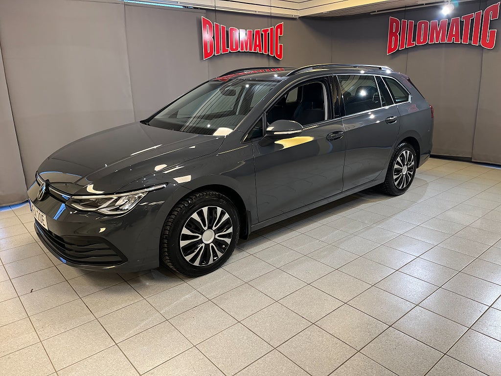 Volkswagen Golf 1.5 TGI 131HK Aut Bensin/Gas Bensin värmare V-Hjul Spor