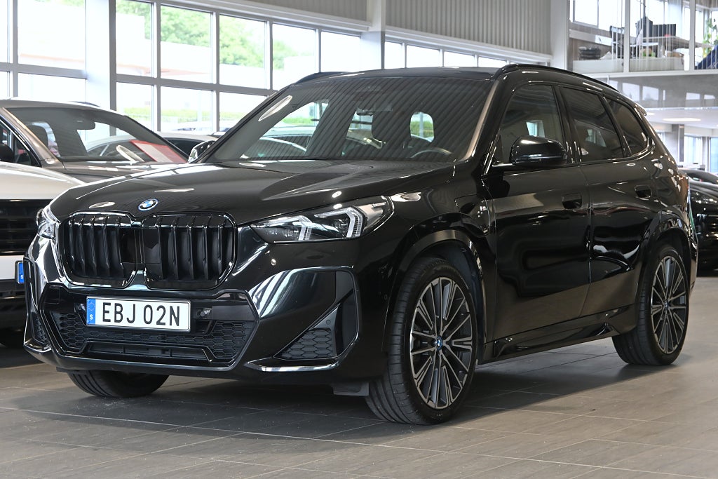 BMW X1 xDrive30e M Sport Pano Drag Navi H/K 20tum Leasebar