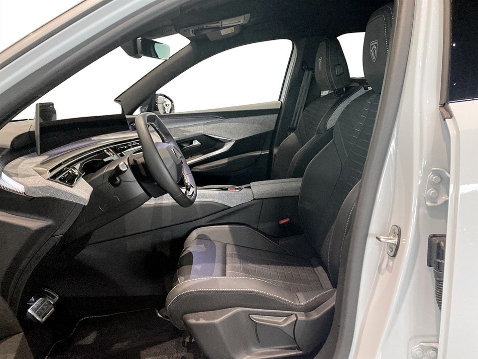 Bild på Peugeot 5008 GT Hybrid 145hk Aut KAMPANJ BRÄNSLE INGÅR
