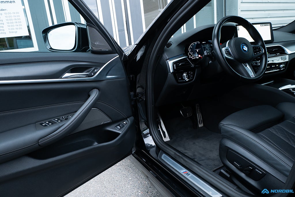 BMW 530e