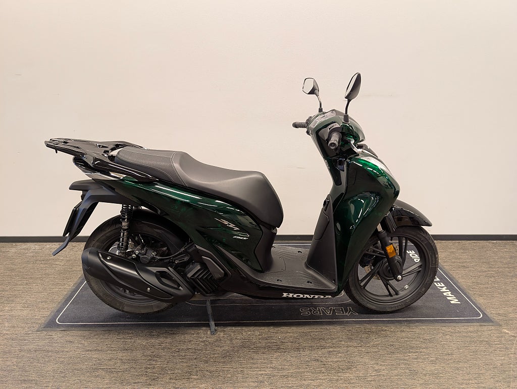 Honda SH150i Vetro A2