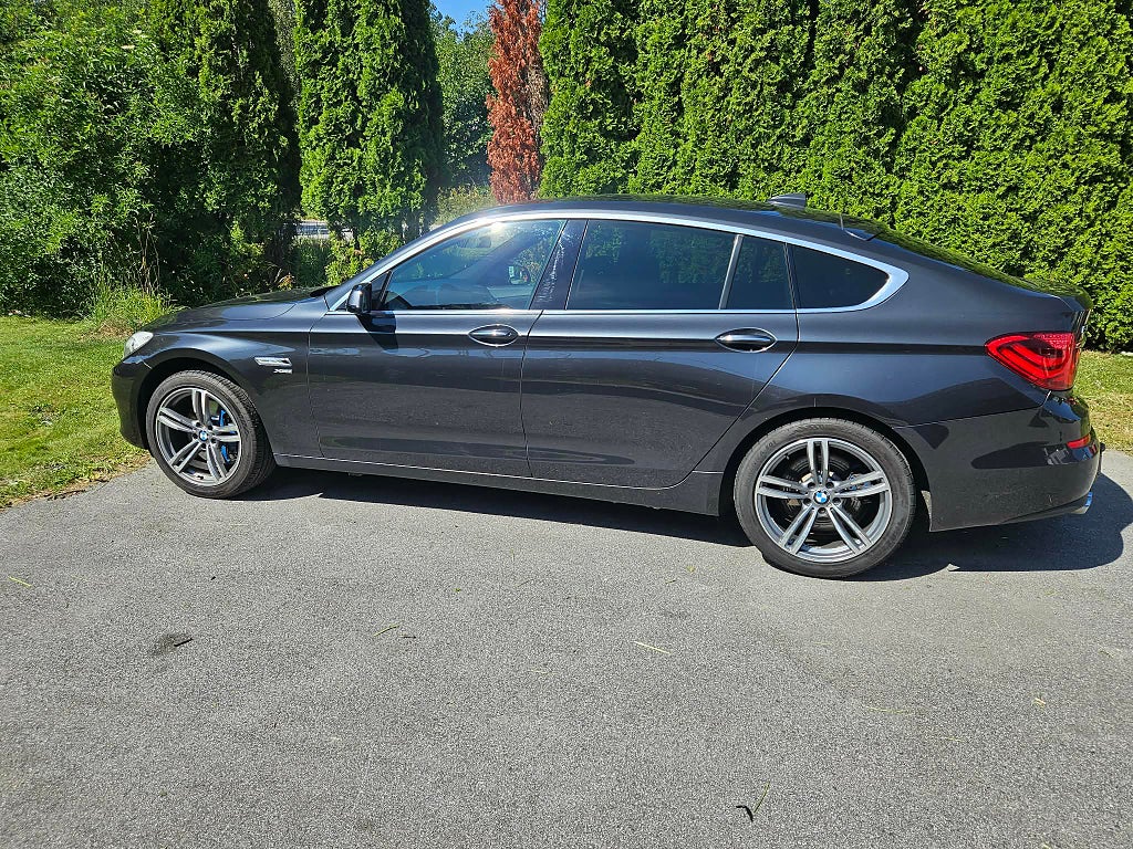 BMW 530D ( 530 GT )xDrive Gran Turismo Steptronic, Nyservad
