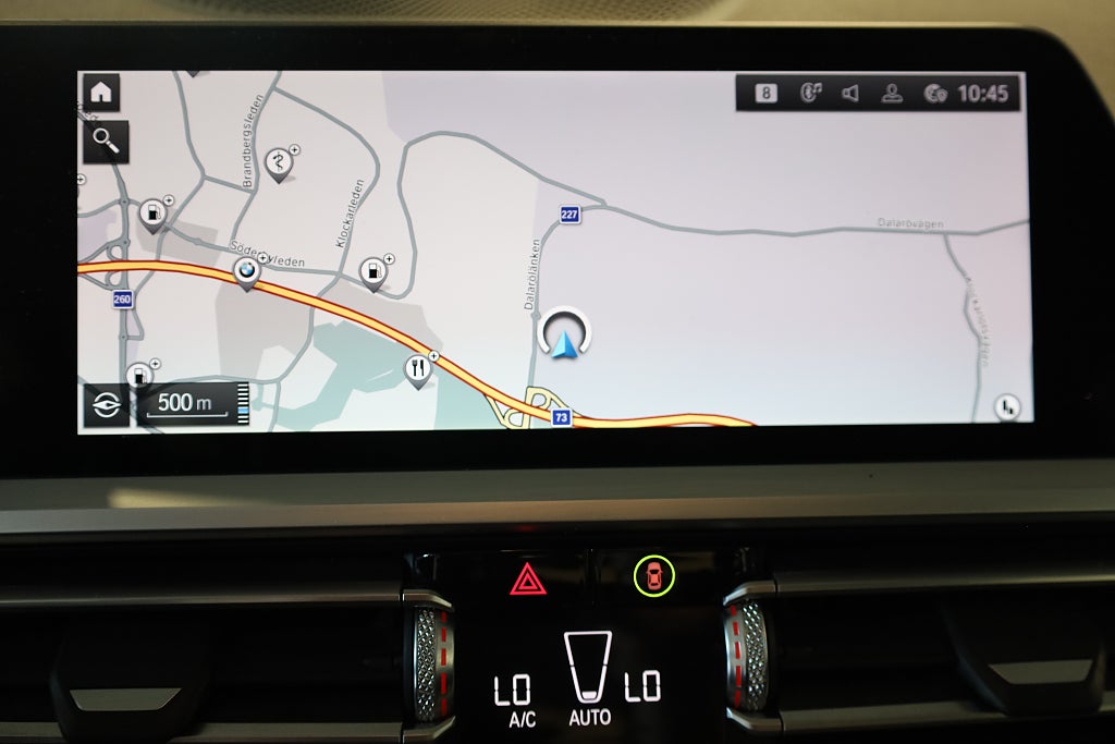 BMW 330e Sedan Steptronic Sport line H&K Navi Läder CarPlay 2020