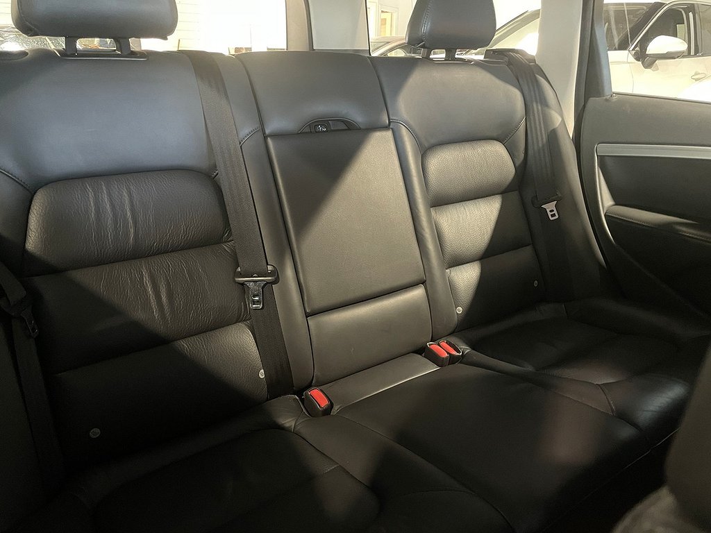 Volvo V70 D4 Momentum | Business Ed | DRAG | Värmare 2014