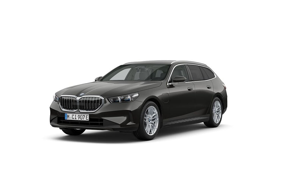 BMW 530e xDrive Touring | Dragkrok | Rattvärme | Adaptiv fh. | HK