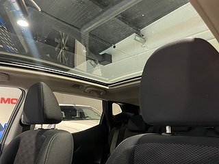 SUV Nissan Qashqai 19 av 19