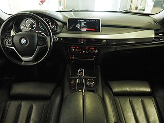 SUV BMW X6 12 av 22