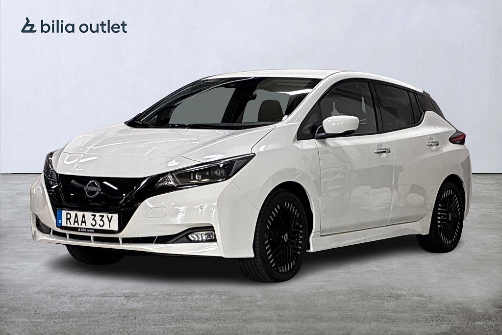 Nissan Leaf 40kWh 150hk Navi Rattvärm 360°k MOMS