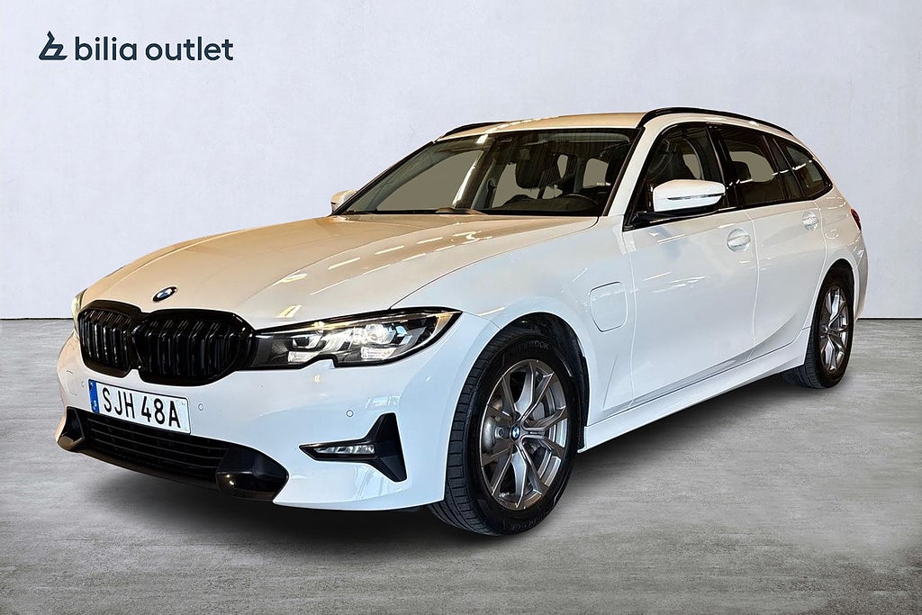 BMW 330e Touring Steptronic Sport line 