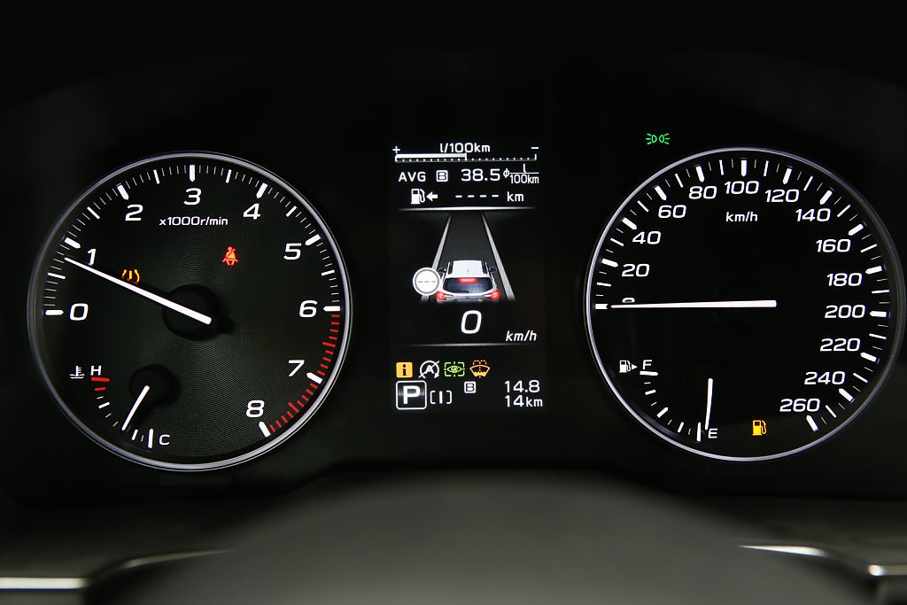 Subaru Outback Limited | 3 fria Service.