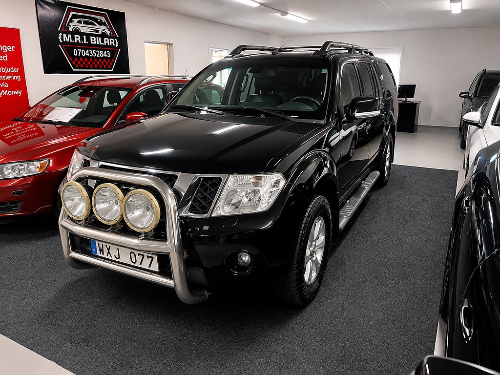 Nissan Navara Dubbelhytt 2.5 dCi 4x4 Euro 5 Ny servat