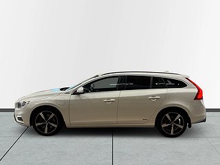 Volvo V60 D5 Plug-in Hybrid AWD R-Design Drag Kamera H&K